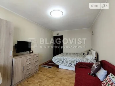 Продаж 1к квартири 34.1 кв. м на просп. Оболонський 9 • ID 3