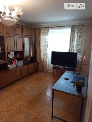 Продаж 1к квартири 28 кв. м на вул. Празька 31 • ID 34793385
