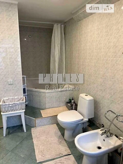 Продаж 3к квартири 63 кв. м на вул. Юрія Шумського 10 • ID 3