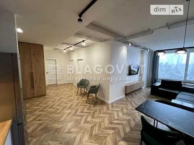 Продаж 3к квартири 78 кв. м на вул. Князя Романа Мстиславича