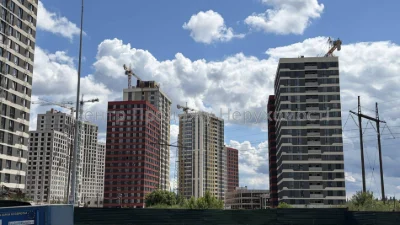 Продаж 1-кімн. квартири 41 м² в ЖК Варшавський 3, Київ, 7/25
