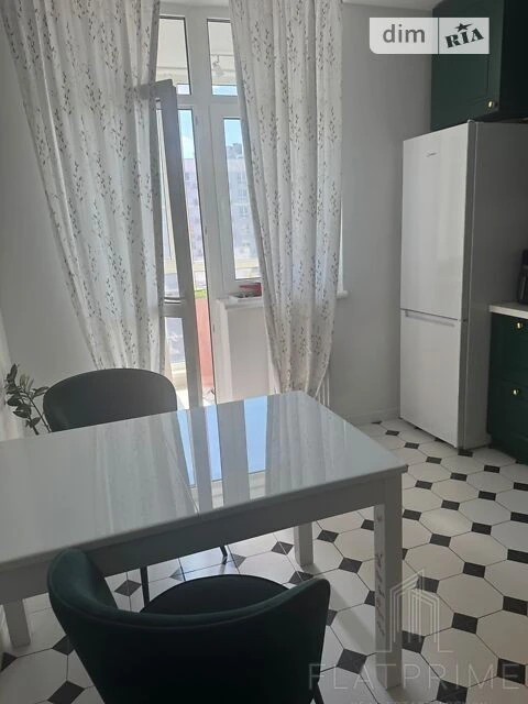 Продаж 1к квартири 42 кв. м на вул. Ревуцького 40Б • ID 3479
