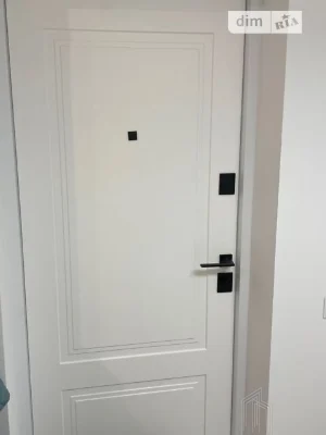 Продаж 1к квартири 42 кв. м на вул. Ревуцького 40Б • ID 3479
