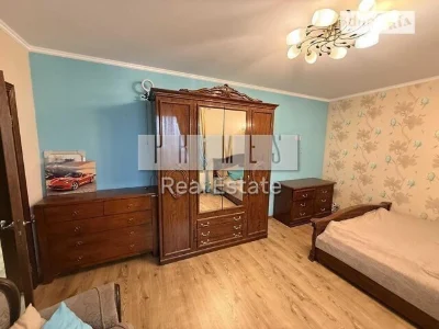 Продаж 2к квартири 68 кв. м на вул. Батальйону Шейха Мансура