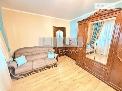 Продаж 2к квартири 68 кв. м на вул. Батальйону Шейха Мансура