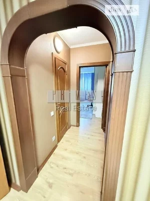 Продаж 2к квартири 68 кв. м на вул. Батальйону Шейха Мансура