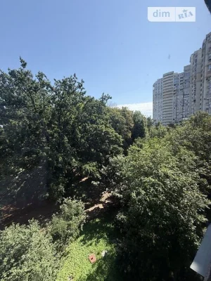 Продаж 2к квартири 48.5 кв. м на вул. Парково-Сирецька 4А •