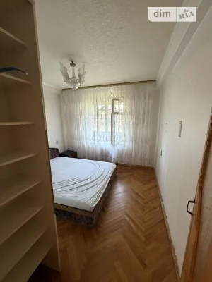 Продаж 2к квартири 48.5 кв. м на вул. Парково-Сирецька 4А •