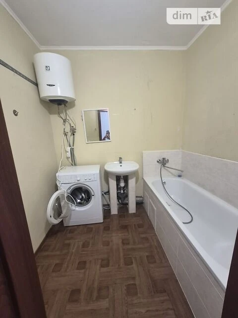 Продаж 3к квартири 96 кв. м на пров. Ясинуватський 11 • ID 3
