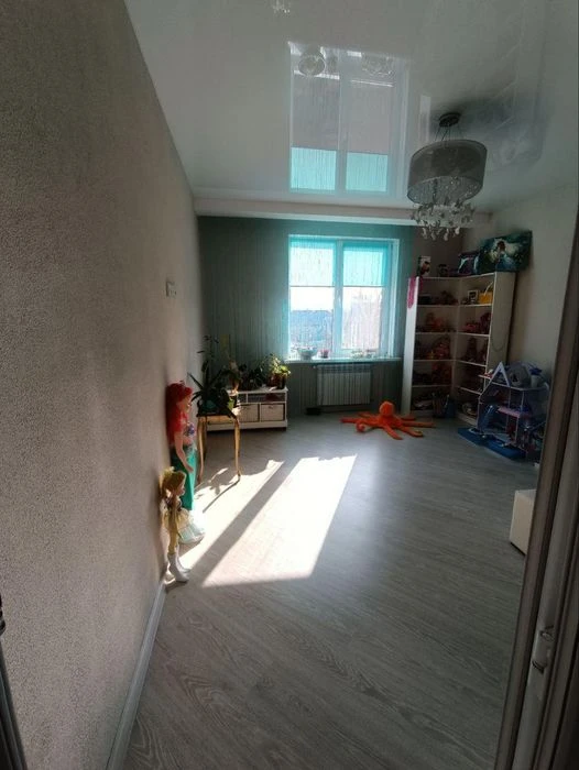 Wonderful two-story house in Cheremkhy. (169-372)