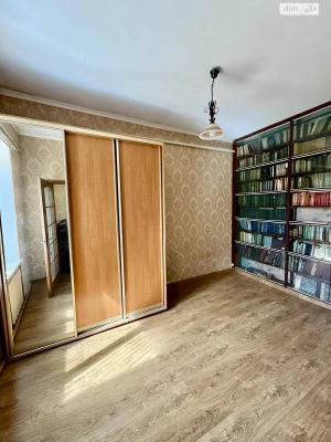 Продаж Квартира Молдаванка