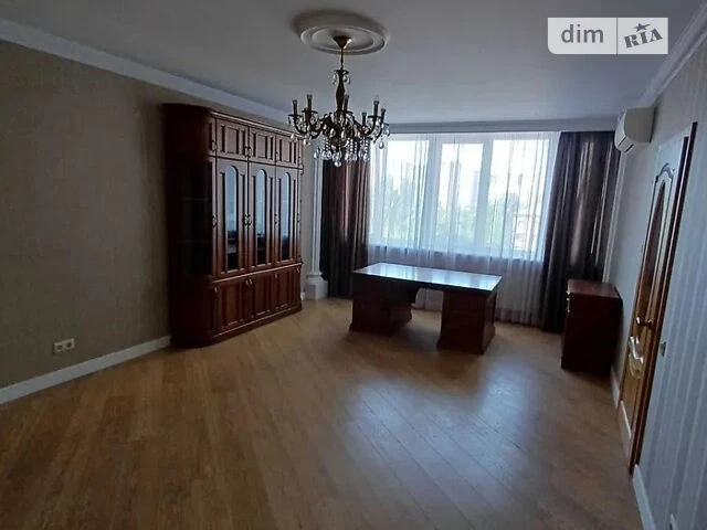 Продаж 3к квартири 103.7 кв. м на вул. Юлії Здановської 71Г