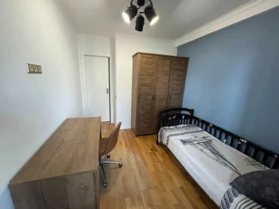 Продаж 3к квартири, Гетьмана Кирилла Разумовского 12, Святош