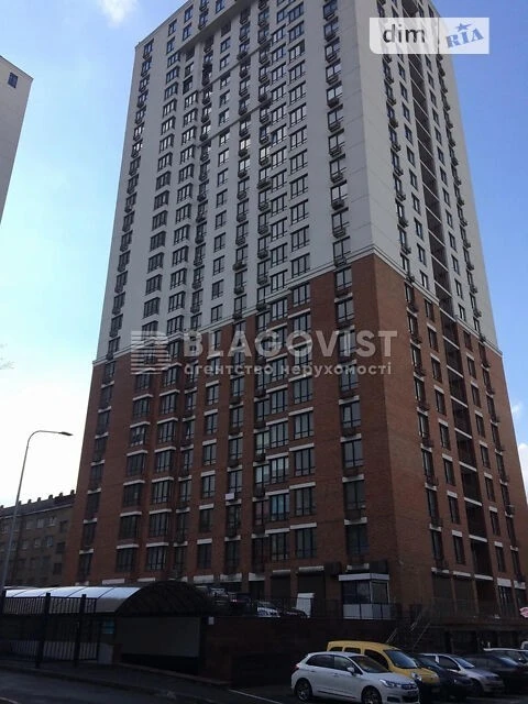 Продаж 2к квартири 43.8 кв. м на вул. Солом'янська 20В • ID