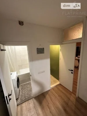 Продаж 2к квартири 59.3 кв. м на просп. Академіка Глушкова 3