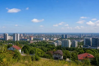 ДілНка в хорошому місці під будівництво Рівненська / сторожи