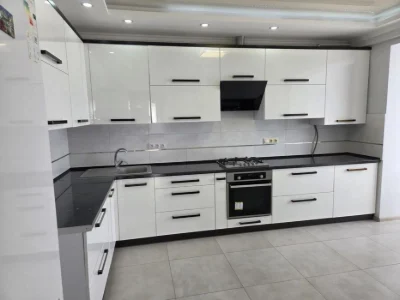 Продаж 2 кім.квартира 77.10 м² 2/11ц вул.Богдана  Хмельницьк