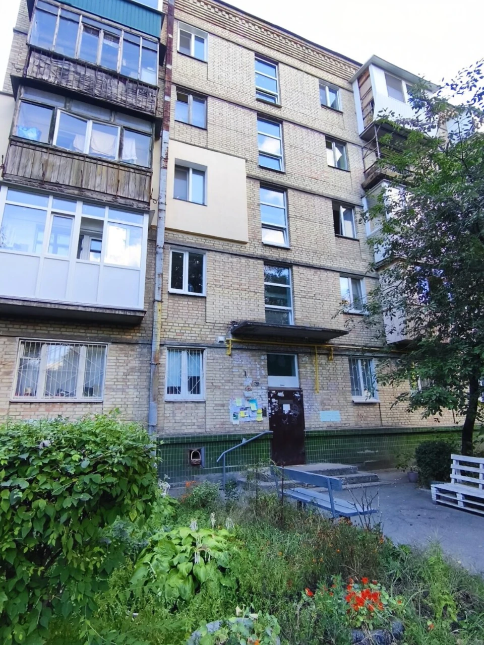 Продаж Квартира Першотравневий Масив