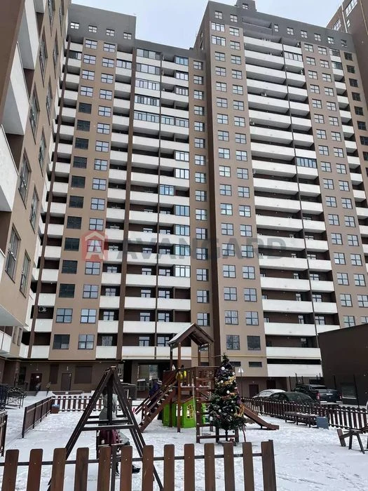 Продаж 2 кімнатноі квартири в центрі