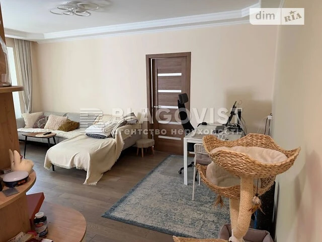 Продаж 2к квартири 46 кв. м на вул. Дорогожицька 15Б • ID 34