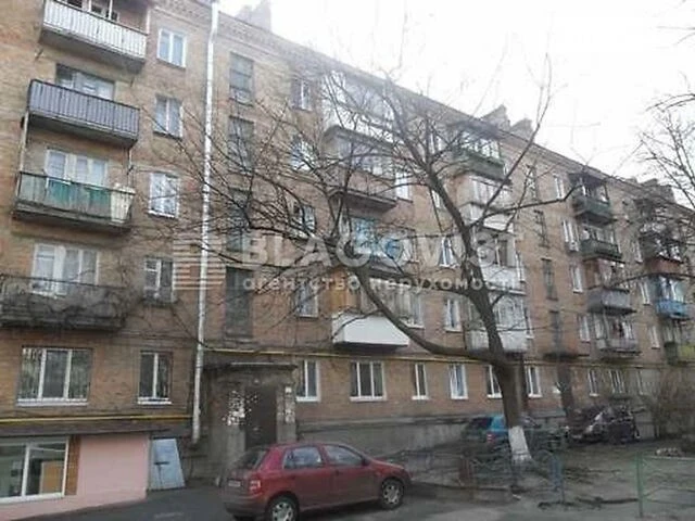 Продаж 2к квартири 46 кв. м на вул. Дорогожицька 15Б • ID 34