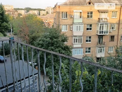 Продаж 2к квартири 44 кв. м на вул. Михайла Бойчука 4А • ID