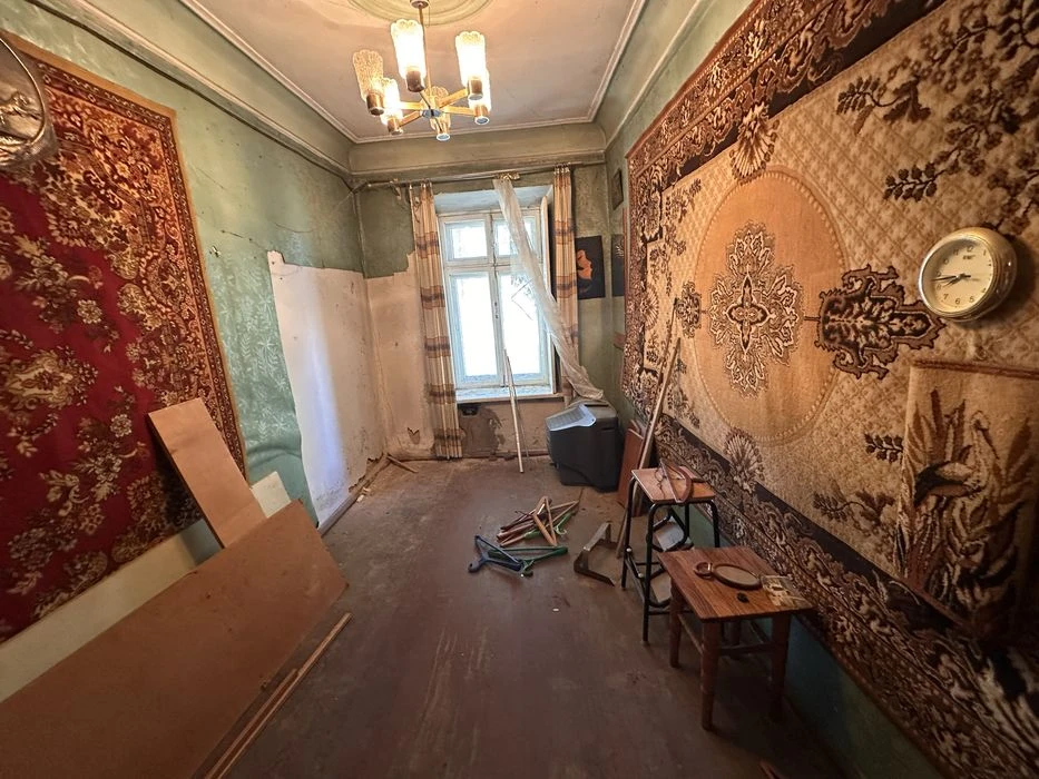 Часть дома 56 м общий заезд на двоих Участок 2 сотки  Рекорд