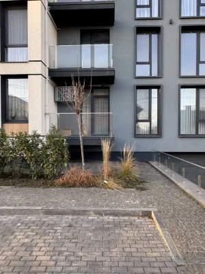 Продаж 2х кім з балконом 1200$ кв район Київської Підземний