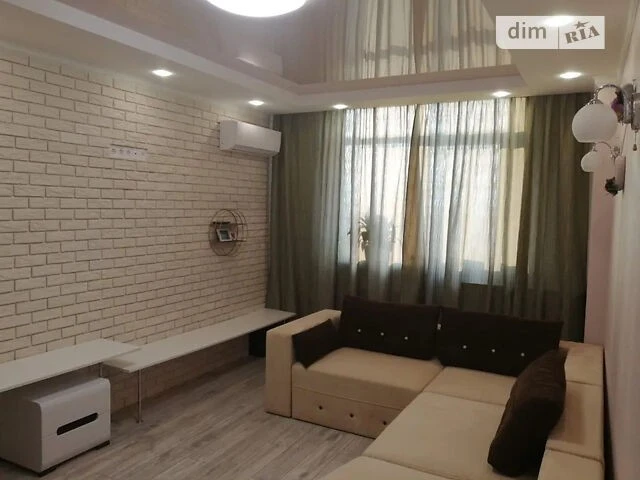Продаж 2к квартири 71 кв. м на вул. Воскресенська 2А • ID 34