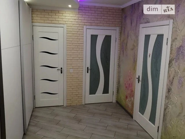 Продаж 2к квартири 71 кв. м на вул. Воскресенська 2А • ID 34