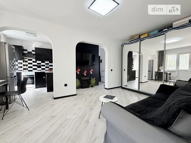 Продаж 2к квартири 45 кв. м на вул. Мрії 11А • ID 34793005