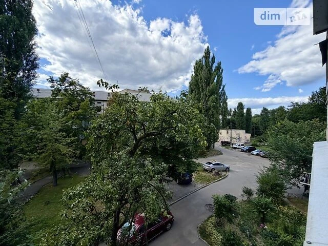 Продаж 2к квартири 45 кв. м на вул. Мрії 11А • ID 34793005