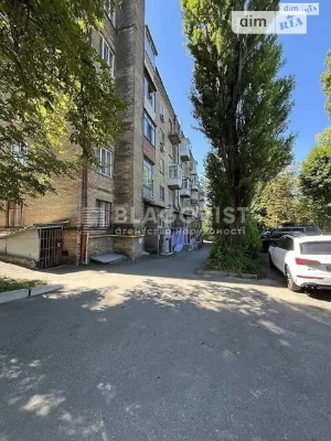 Продаж 2к квартири 56 кв. м на вул. Академіка Ромоданова 19