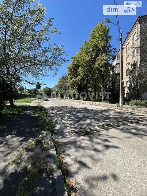 Продаж 2к квартири 56 кв. м на вул. Академіка Ромоданова 19
