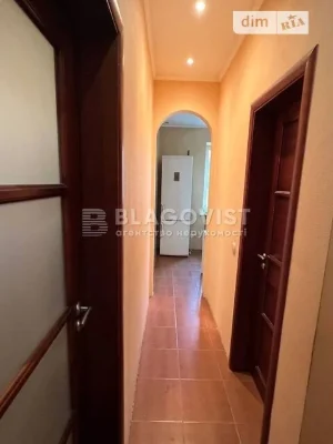Продаж 2к квартири 46 кв. м на вул. Івана Їжакевича 14 • ID