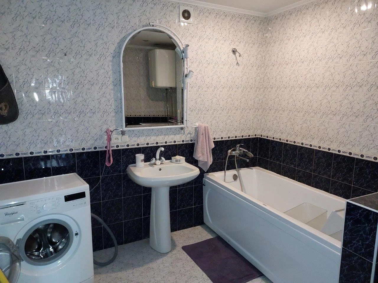 Продаж 4-кімнатної квартири 93 м², Кирилівська вул., 30/5
