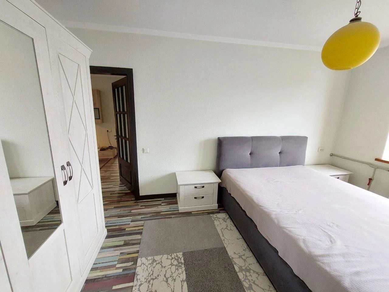 Продаж 4-кімнатної квартири 93 м², Кирилівська вул., 30/5