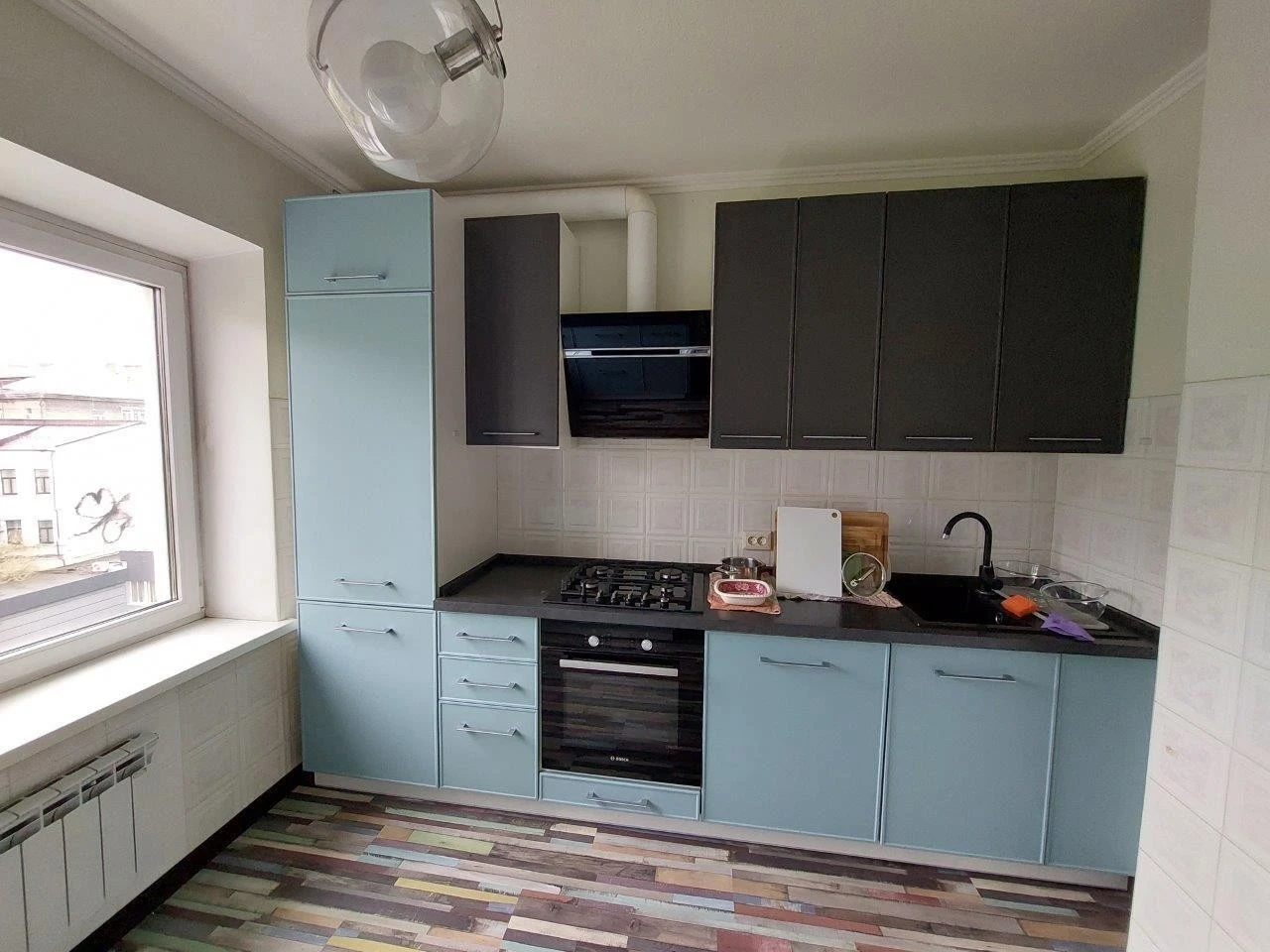Продаж 4-кімнатної квартири 93 м², Кирилівська вул., 30/5