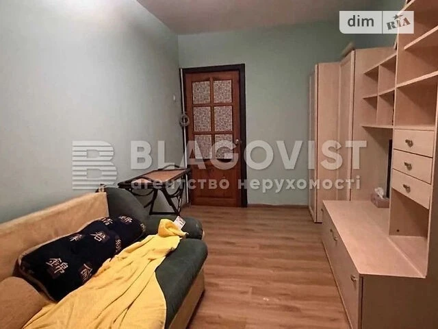 Продаж 3к квартири 59 кв. м на вул. Борщагівська 8 • ID 3479