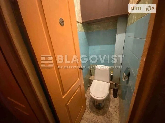 Продаж 3к квартири 59 кв. м на вул. Борщагівська 8 • ID 3479