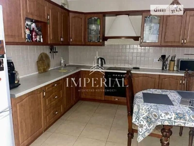 Продаж 3к квартири 93 кв. м на вул. Федора Ернста 2 • ID 347