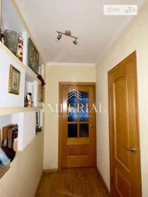 Продаж 3к квартири 93 кв. м на вул. Федора Ернста 2 • ID 347