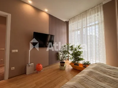 Продам 2 комнатную квартиру в ЖК Гранд парк! Низкий этаж, кл