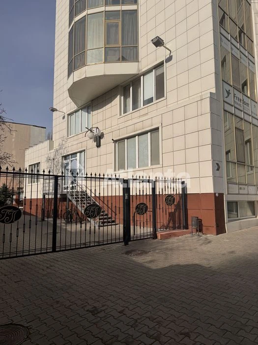 Продам 2 комнатную квартиру в ЖК Гранд парк! Низкий этаж, кл