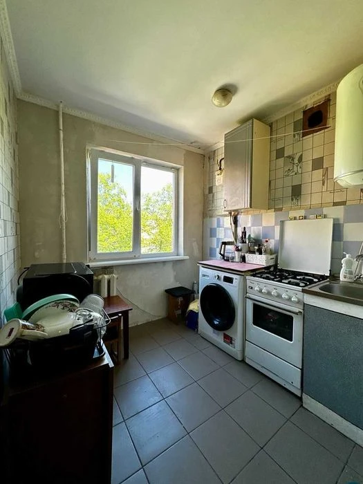 Продаж 3 кімнатна квартира ,р-н Деснянська правда,Сертифікат