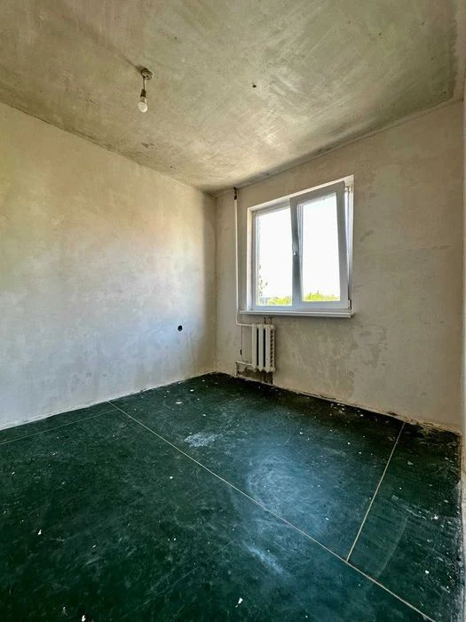 Продаж 3 кімнатна квартира ,р-н Деснянська правда,Сертифікат