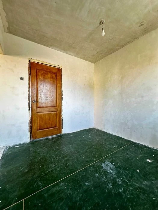 Продаж 3 кімнатна квартира ,р-н Деснянська правда,Сертифікат