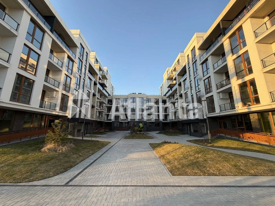 Продаж 1-кім квартири в ЖК Auroom Lounge біля озера Стосика.