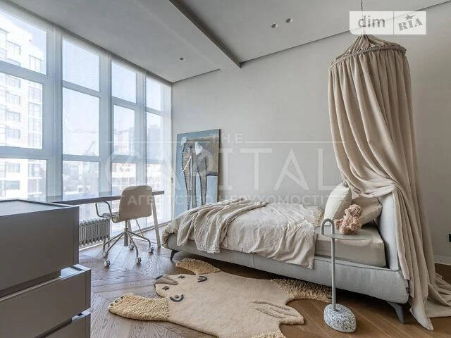 Продаж 3к квартири 86 кв. м на вул. Андрія Верхогляда 1-20А