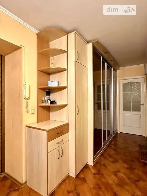 Продаж 2к квартири 54 кв. м на вул. Прирічна 17Д • ID 347925